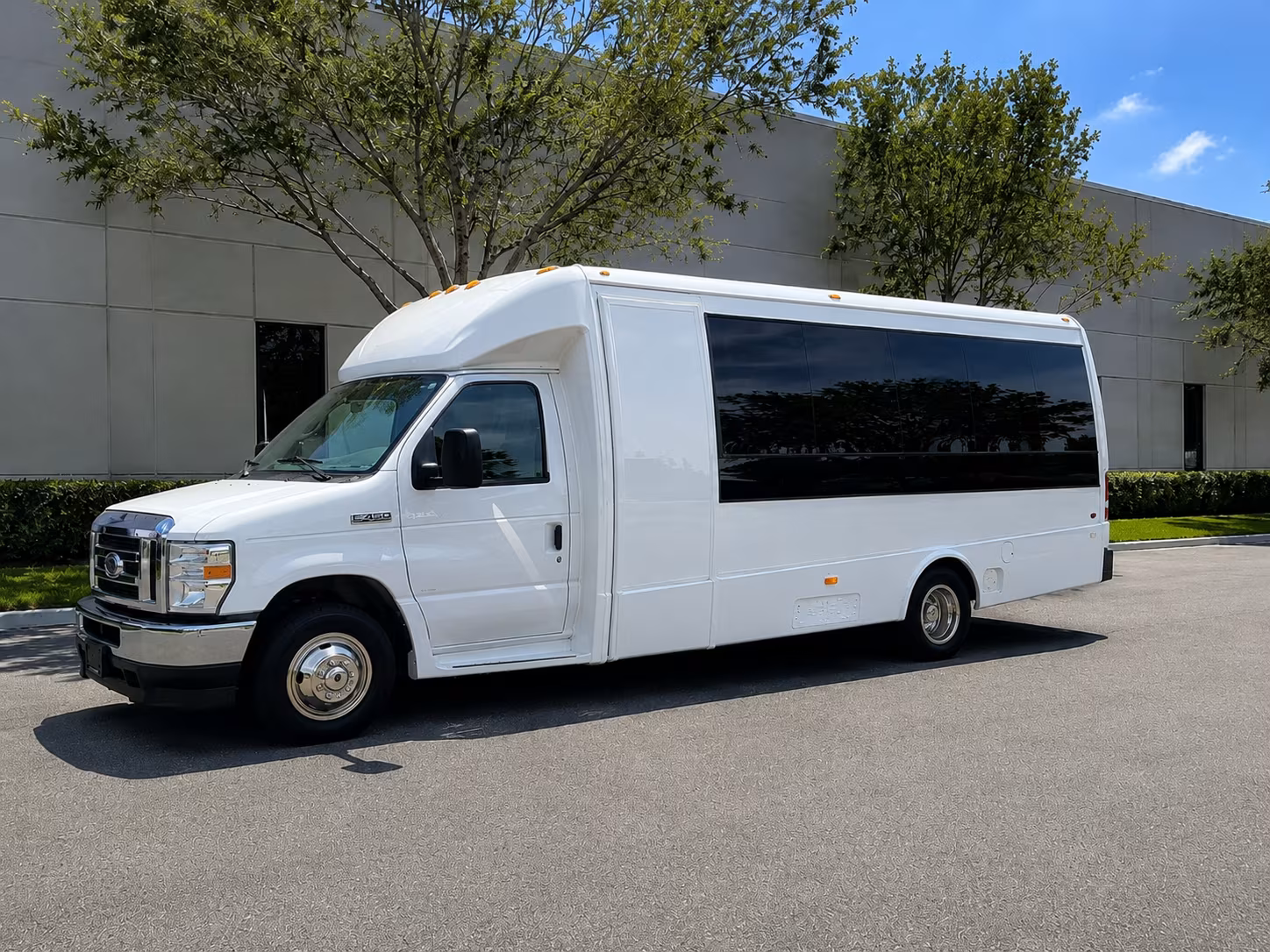 find the perfect transportation for your next private event 4