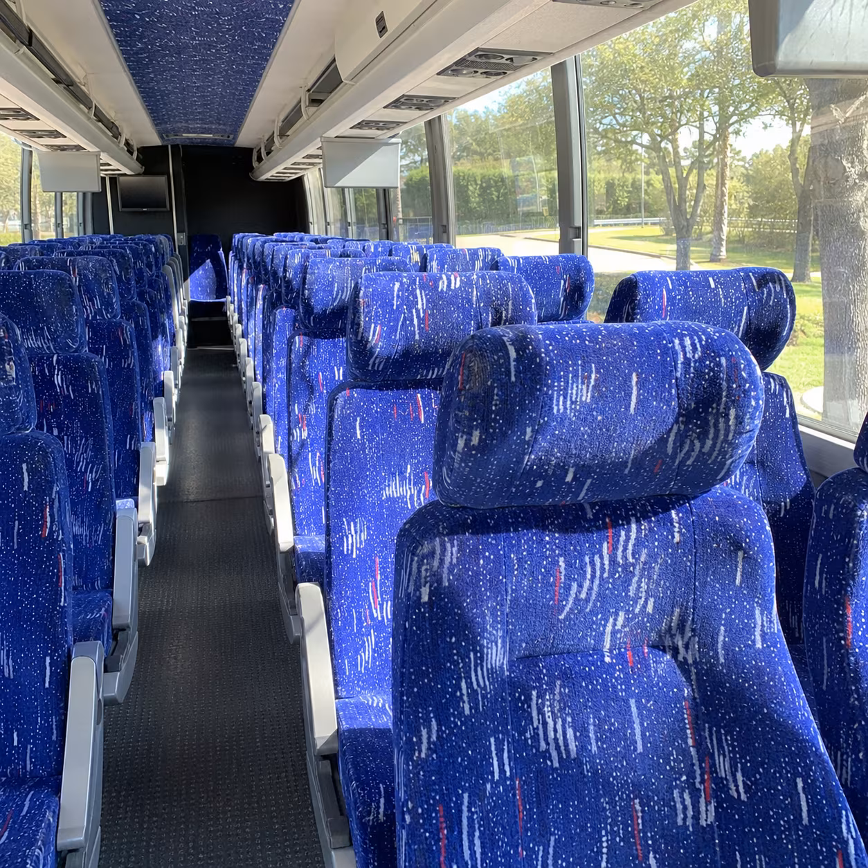 long distance charter buses to pittsburgh steelers penguins and pirates games
