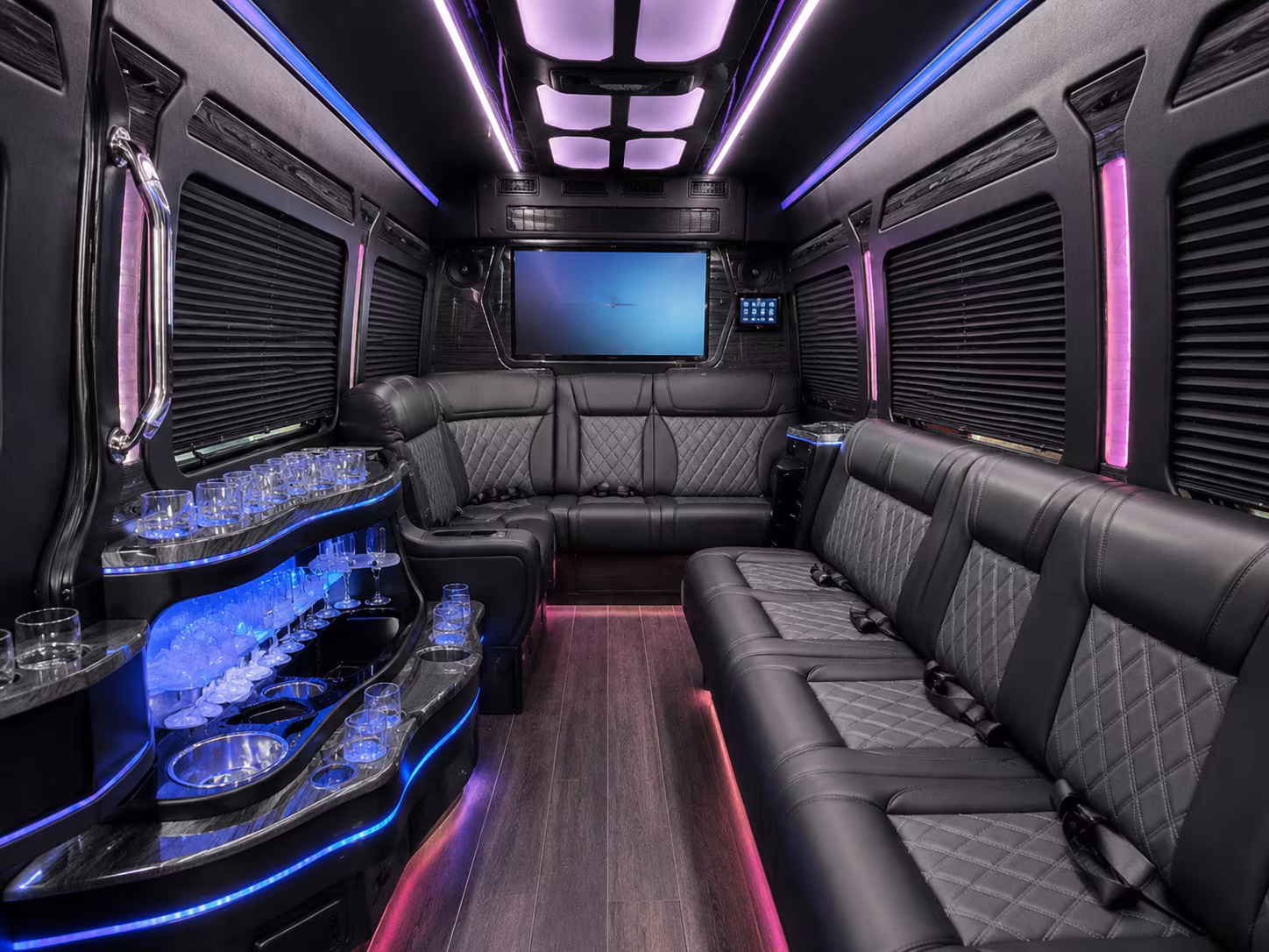 reserve a bus for your scranton wedding ceremony and reception transfer