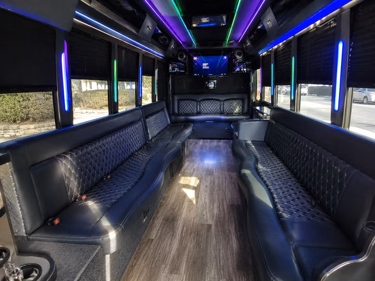 scranton 15 passenger party bus interior
