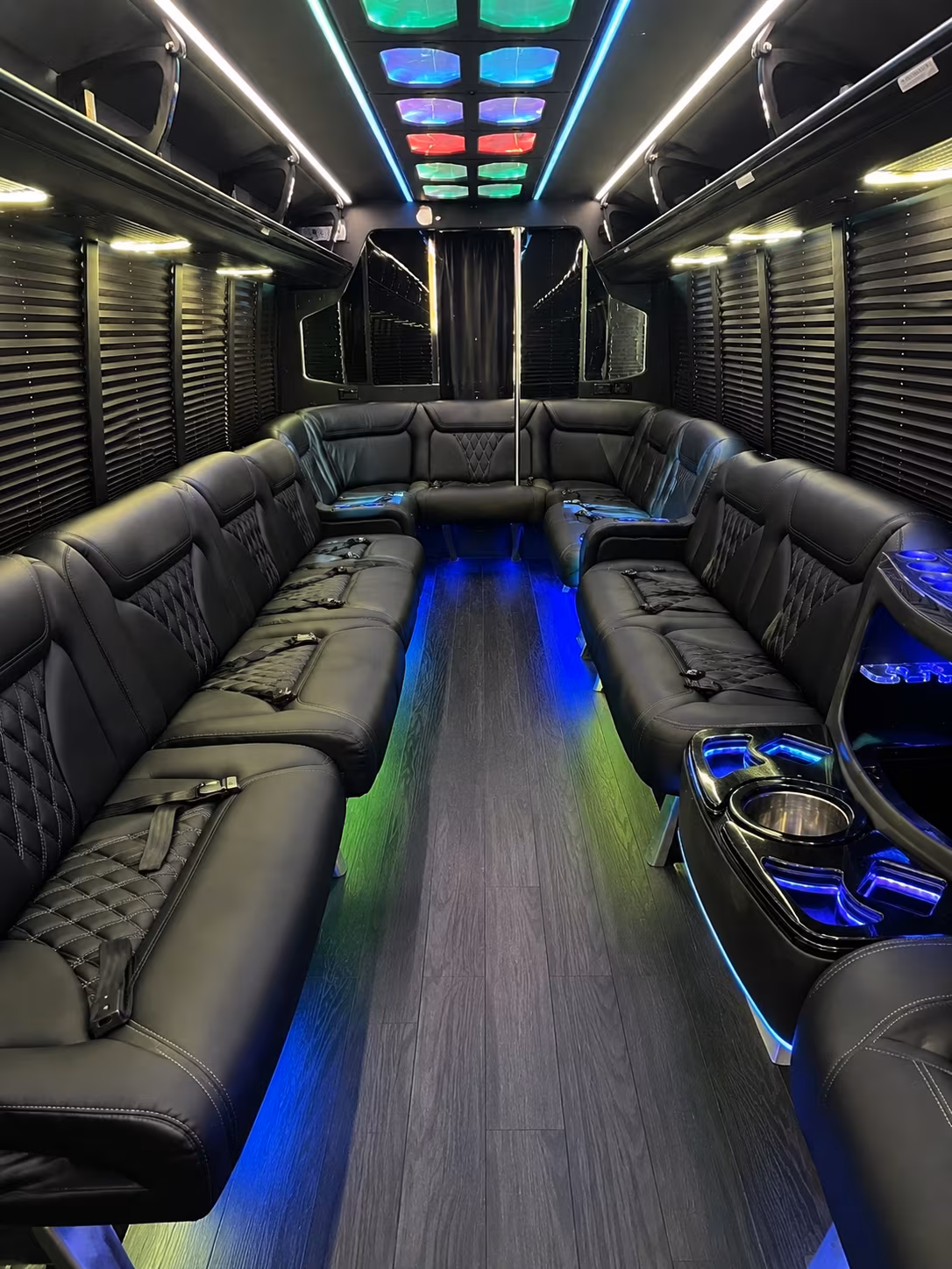 scranton 20 passenger party bus interior